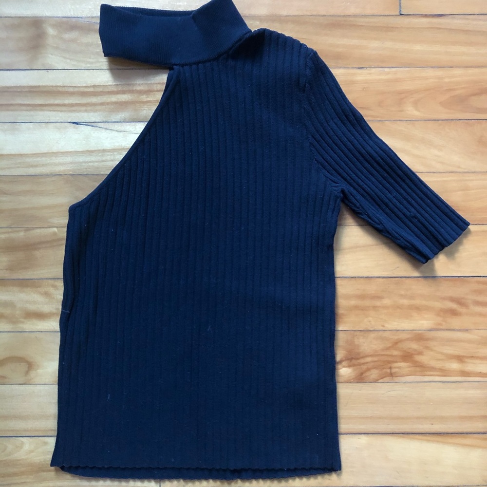 Zara one-should ribbed top